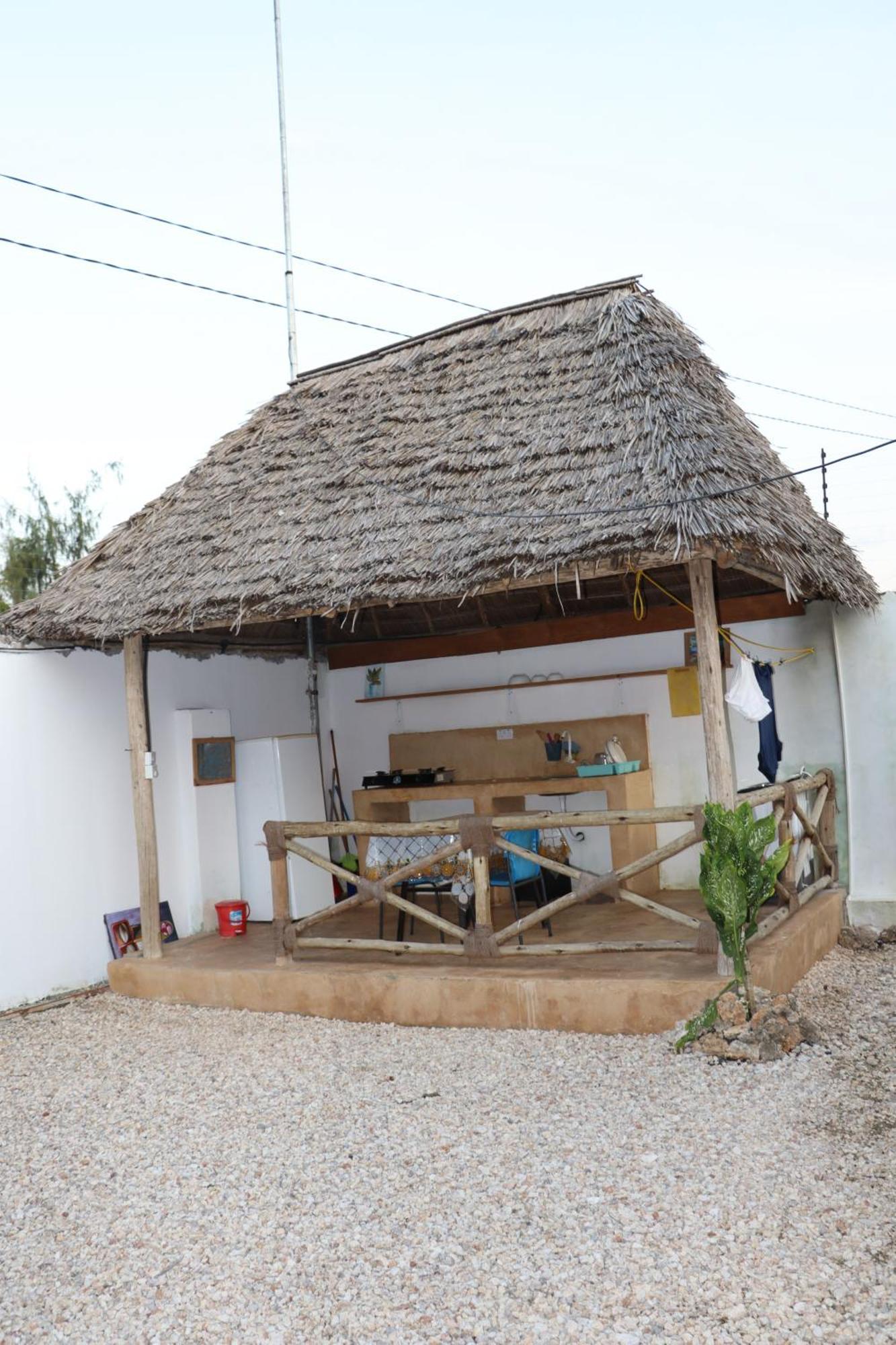B Home Zanzibar Kiwengwa  Exterior photo